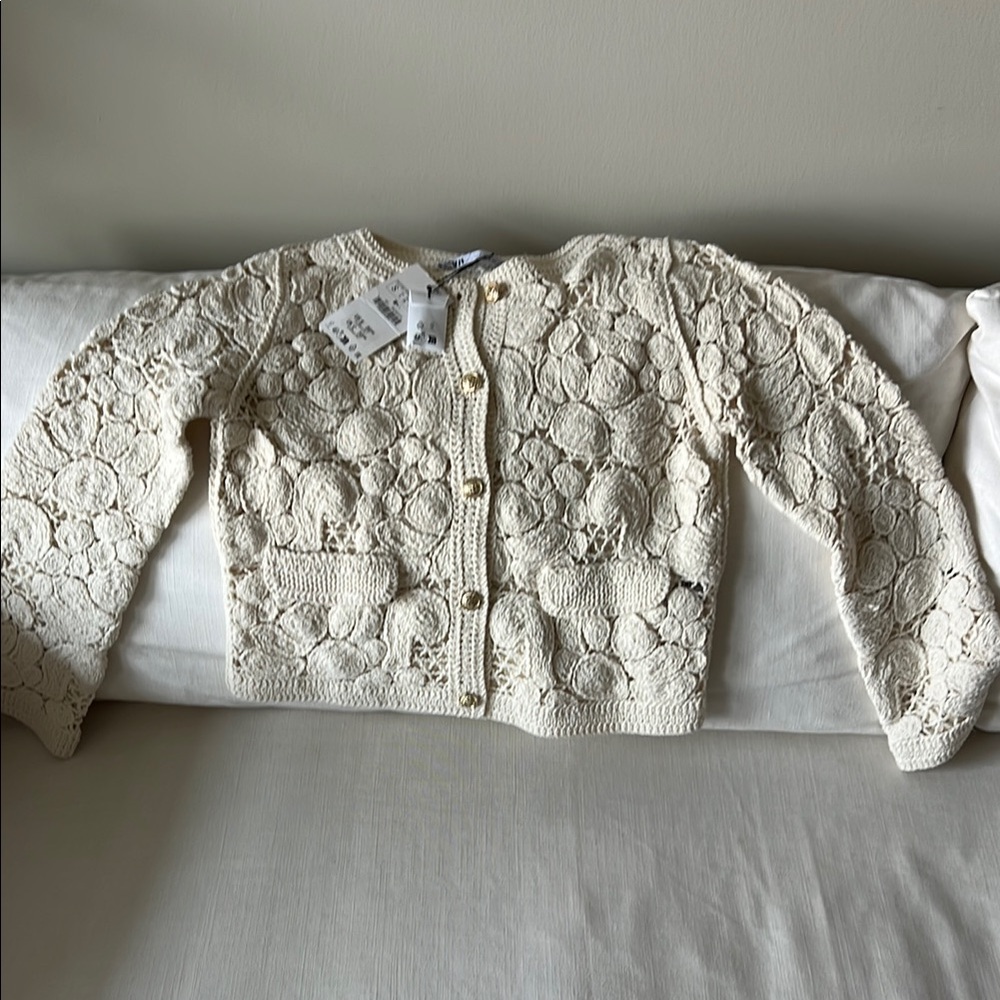 NWT Zara Cream Lace Cardigan